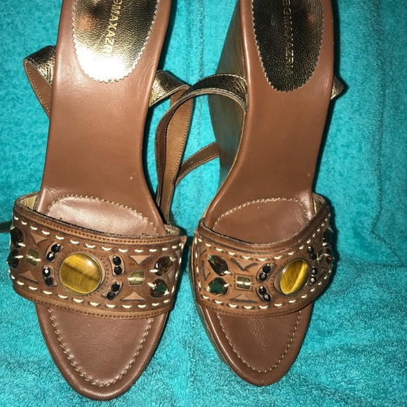 BCBG MAXAZRIA Brown Wedges - Picture 3 of 8